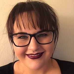 Meet your Posher, Melanie